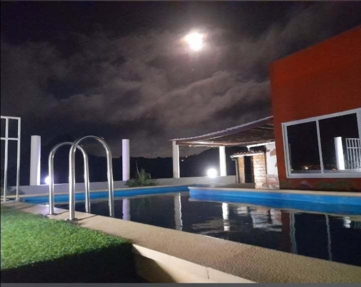 Splanada Poilon Hotell Assomada Exteriör bild
